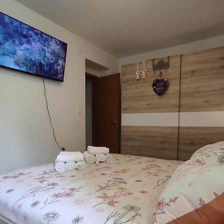 Apartments Emi & Nini Sibenik Ngoại thất bức ảnh