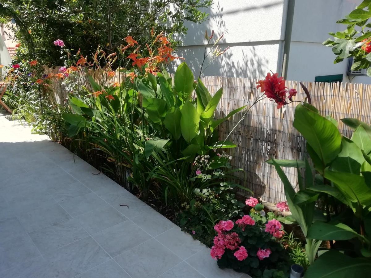 Apartments Emi & Nini Sibenik Ngoại thất bức ảnh
