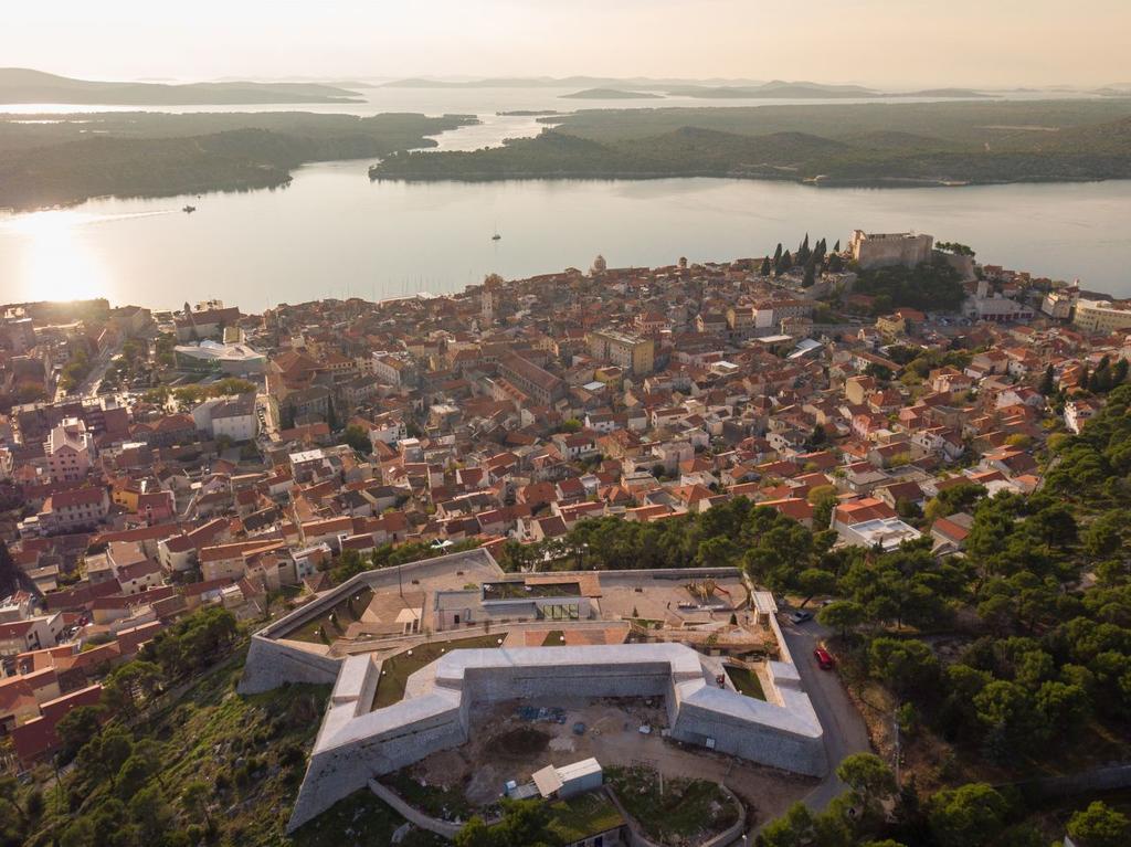 Apartments Emi & Nini Sibenik Ngoại thất bức ảnh